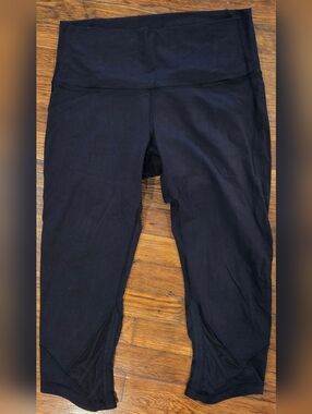Lululemon Pace Rival Crop Mesh Black Size 12 Running Leggings